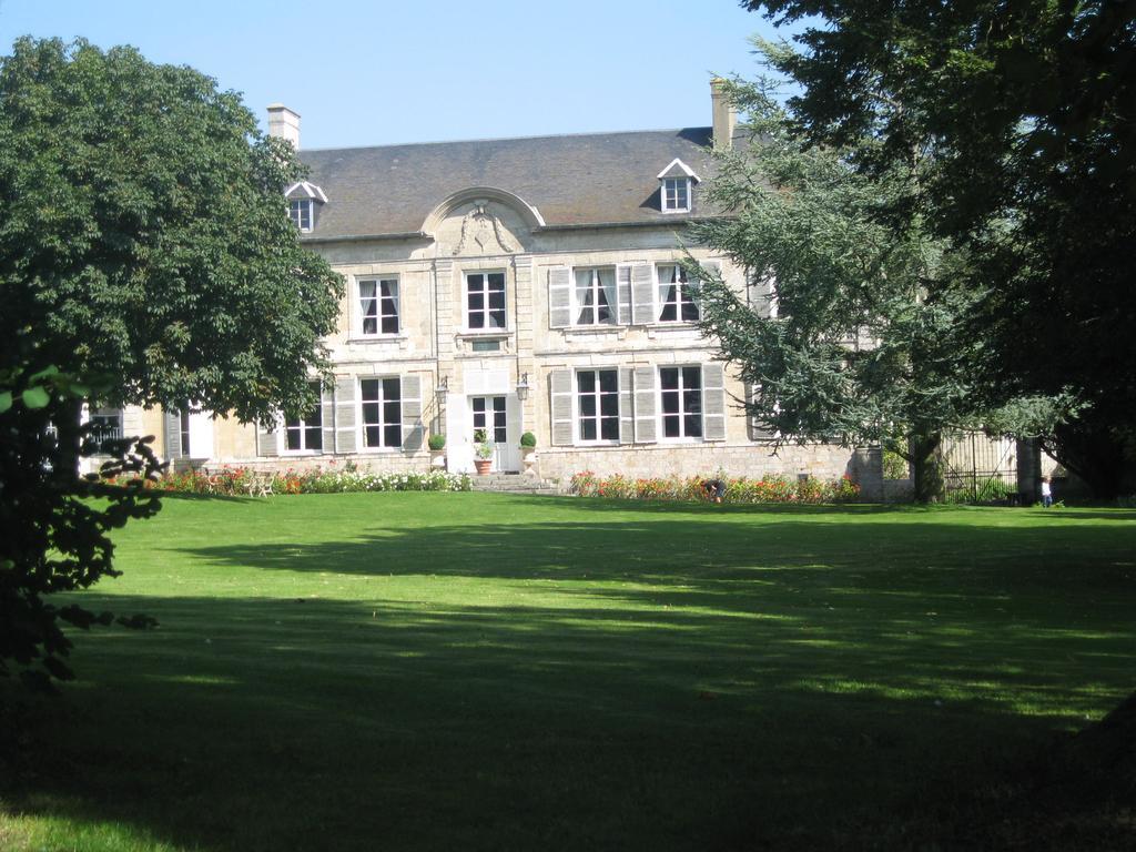 Gite De L'Abbaye D'Etrun Esterno foto